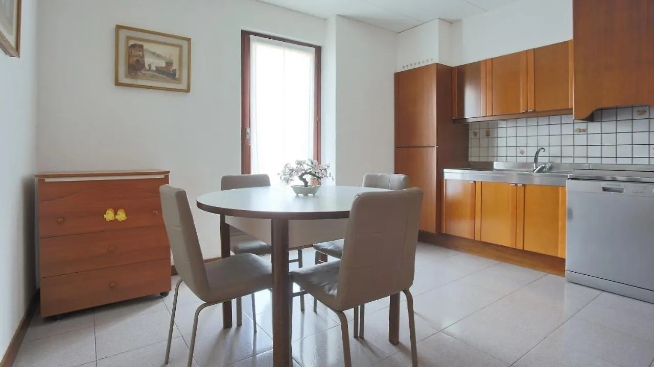 Hotel Italianway - Via Pighini 75 San Fedele Intelvi 0*,